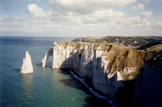 Les falaises d'Etretat en Seine-Maritime