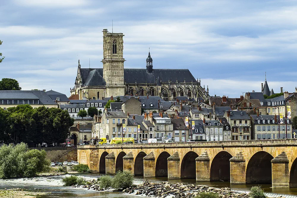 Cathédrale de Nevers dans la Nièvre