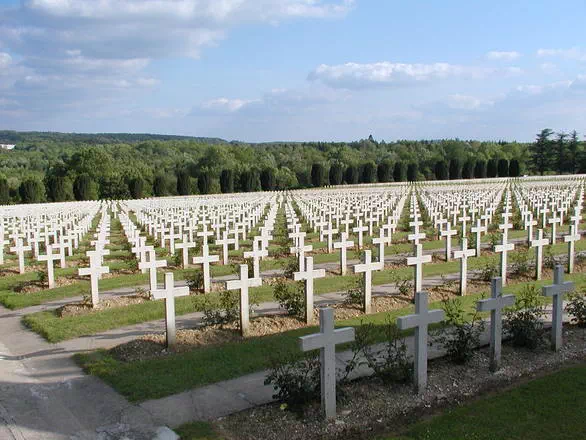 Cimetiere de guerre dans la Meuse